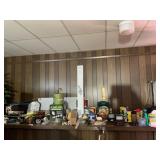 CONTENTS OF COUNTERTOP - MISCELLANEOUS GARAGE