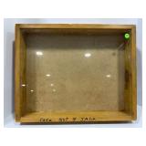 GLASS TOP DISPLAY CASE 21" X 17" X 3.5"
