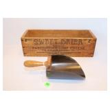 SWEET BRIER AMERICAN WOOD CHEESE BOX WITH SPICE