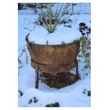 CAST IRON CAULDRON WITH STAND