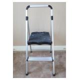 ALUMINUM COMMERCIAL GRADE STEP STOOL