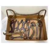 LOT OF ASSORTED VINTAGE HAND TOOLS