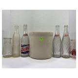 ONE GALLON PRIMITIVE STONEWARE CROCK, PINT