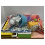 LARGE LOT OF VINTAGE DOLLHOUSE ACCESSORIES & MORE