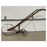 METAL GARDEN PUSH TIME CULTIVATOR