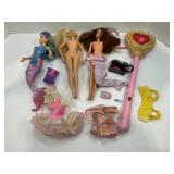 LOT OF BARBIE ITEMS - 1999 BARBIE, MERMAID BARBIE,