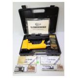 MAGNUM AIR BRAD NAILER WITH CASE AND BRAD NAILS