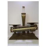 OHAUS SCALE CORPORATION GRAM BALANCE SCALE - 5KG