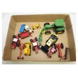 LARGE LOT OF ERTL & OTHER 1/64 SCALE FARM TOYS