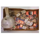 FLAT OF VINTAGE GENERAL ELECTRIC LIGHT BULBS,