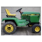 JOHN DEERE 318 LAWN TRACTOR W/ SNOW PLOW,
