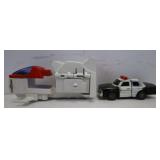 GOBOT HANDCUFFS POLICE CAR AND GOBOT POWERSUIT