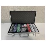 POKER CHIP SET WITH CARRYING CASE