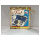 PETITE 950 TYPEWRITER IN ORIGINAL BOX