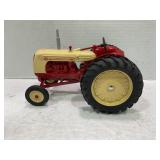 ERTL 1/16 COCKSHUTT 50 DELUXE WIDE FRONT TRACTOR