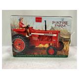 ERTL 1/16 FOXFIRE FARM BY LOWELL DAVIS COLLECTIBLE
