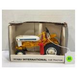 ERTL 1/16 INTERNATIONAL CUB TRACTOR SPECIAL