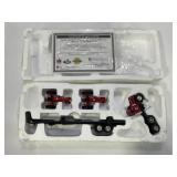 ERTL 1/64 INTERNATIONAL HARVESTER MACK B61 TRACTOR