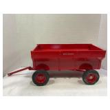 SCALE MODELS 1/8 MCCORMICK RED FLARE BOX WAGON