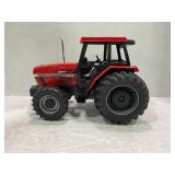 ERTL 1/16 CASE IH MAXXUM 5250 CAB OVER TRACTOR -
