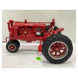 1/16 MCCORMICK DEERING FARMALL F-20 TRACTOR ON