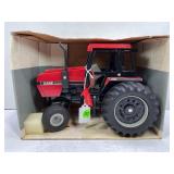 ERTL 1/16 CASE INTERNATIONAL 2594 CAB OVER TRACTOR