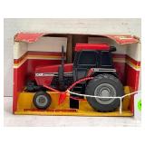 ERTL 1/32 CASE IH POW-R-PULL 2594 WIDE FRONT CAB