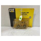 ERTL 1/64 CATERPILLAR 950F WHEEL LOADER IN