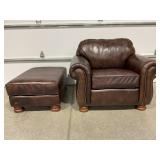 THOMASVILLE BENJAMIN LEATHER CHAIR WITH OTTOMAN