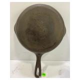 WAGNERWARE NO. 5 1055D CAST IRON SKILLET - 7 3/4"