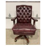 ROLL AROUND LEATHER OFFICE CHAIR