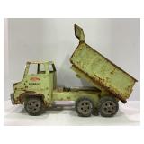TONKA STEEL PRESSED HYDRAULIC DUMP TRUCK - WORKS