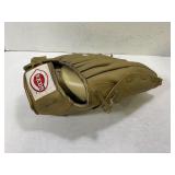 785.  Cincinnati Reds SGA Brandon Phillips Gold Gl