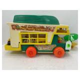 VINTAGE FISHER PRICE PLAY FAMILY CAMPER WITH