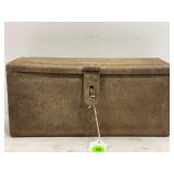 FORDSON VINTAGE TRACTOR TOOLBOX
