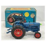 ERTL 1/32 FORDSON SUPER MAJOR DIESEL DIECAST METAL