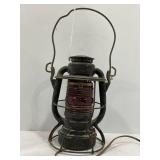 DIETZ RAILROAD LANTERN W/ ORIGINAL DIETZ NO. 40