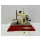 STRACO SEW-O-MATIC TOY SENIOR SEWING MACHINE -
