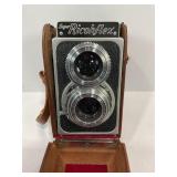 RIKEN SUPER RICOHFLEX VINTAGE CAMERA W/ LEATHER