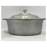 WAGNERWARE CAST ALUMINUM ROASTER W/ LID