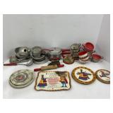 VINTAGE METAL CHILDS TOY POTS, PANS, BOWLS, CUPS,