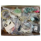 LOT OF VINTAGE COSTUME JEWELRY -  EARRINGS & MORE