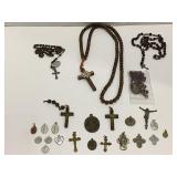 LOT OF VINTAGE RELIGIOUS MEDALS & ROSARIES