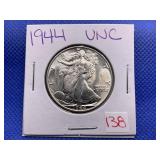 1944 WALKING LIBERTY HALF DOLLAR - UNC