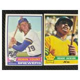 LOT OF 2 - 1976 MLB TOPPS BASEBALL CARDS - REGGIE