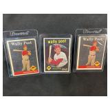 LOT OF 2 WALLY POST MLB CARDS
