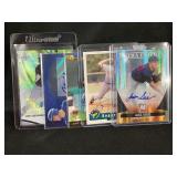 LOT OF 5 MISCELLANEOUS MLB AUTOGRAPHS CARDS
