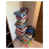 LARGE LOT OF ASSORTED PUZZLES, THOMAS KINKADE,