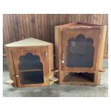 A PAIR OF WALL MOUNTED CUSTOM MADE WOODEN CORNER