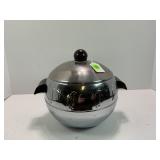 WEST BEND PENGUIN HOT AND COLD SERVER